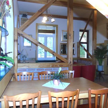 Toris Inn Trinec Bagian luar foto