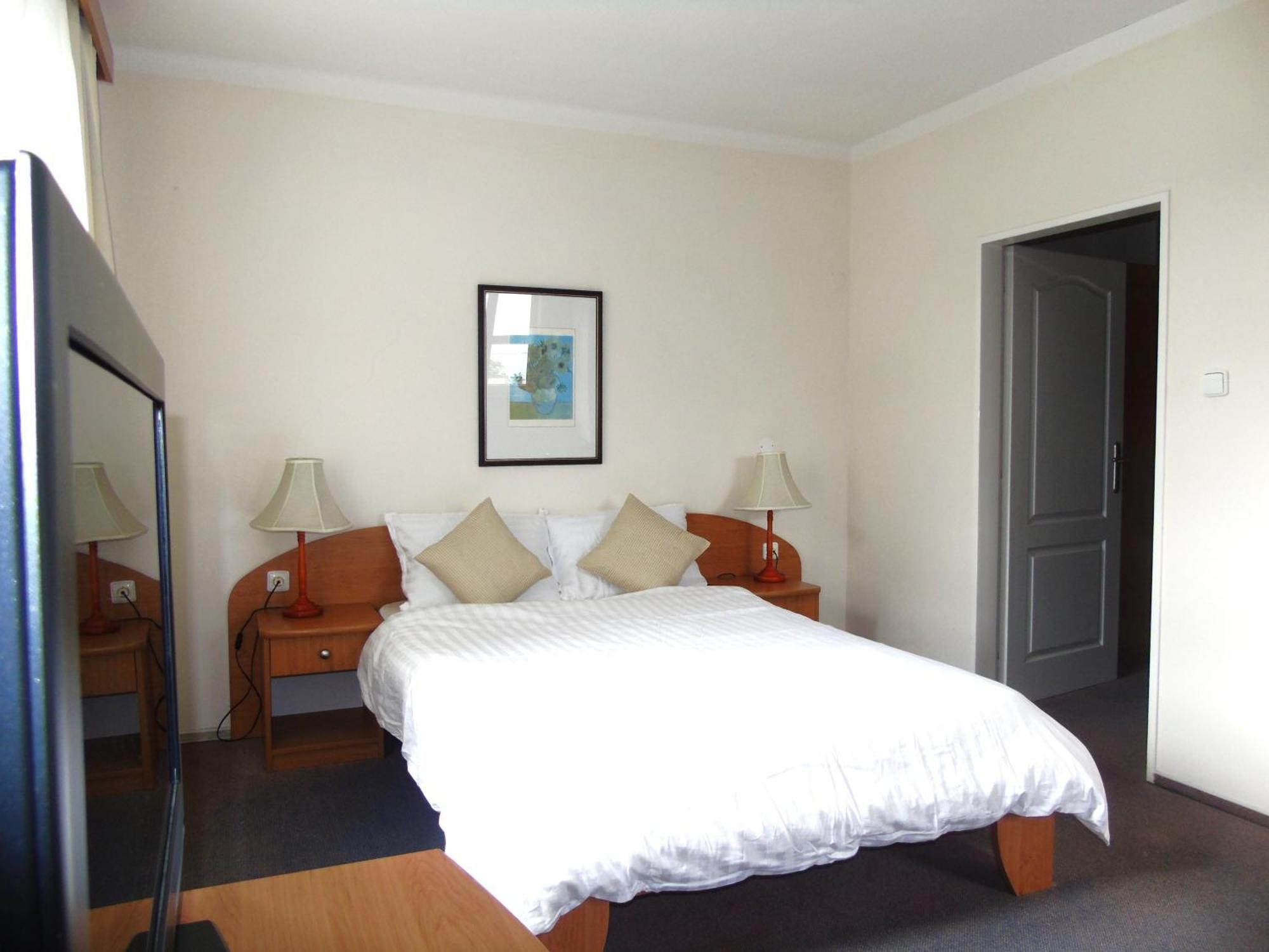 Toris Inn Trinec Bagian luar foto