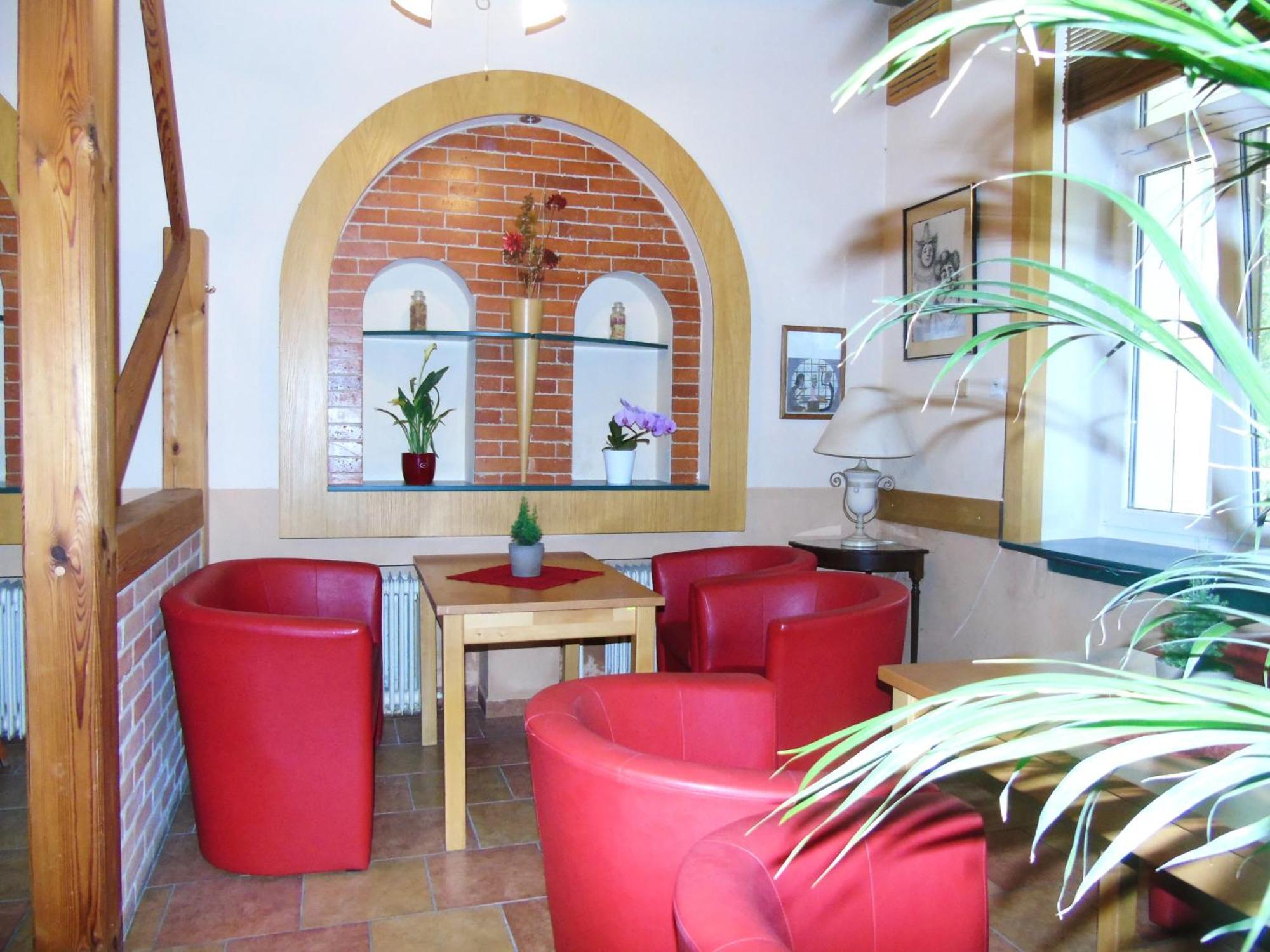 Toris Inn Trinec Bagian luar foto