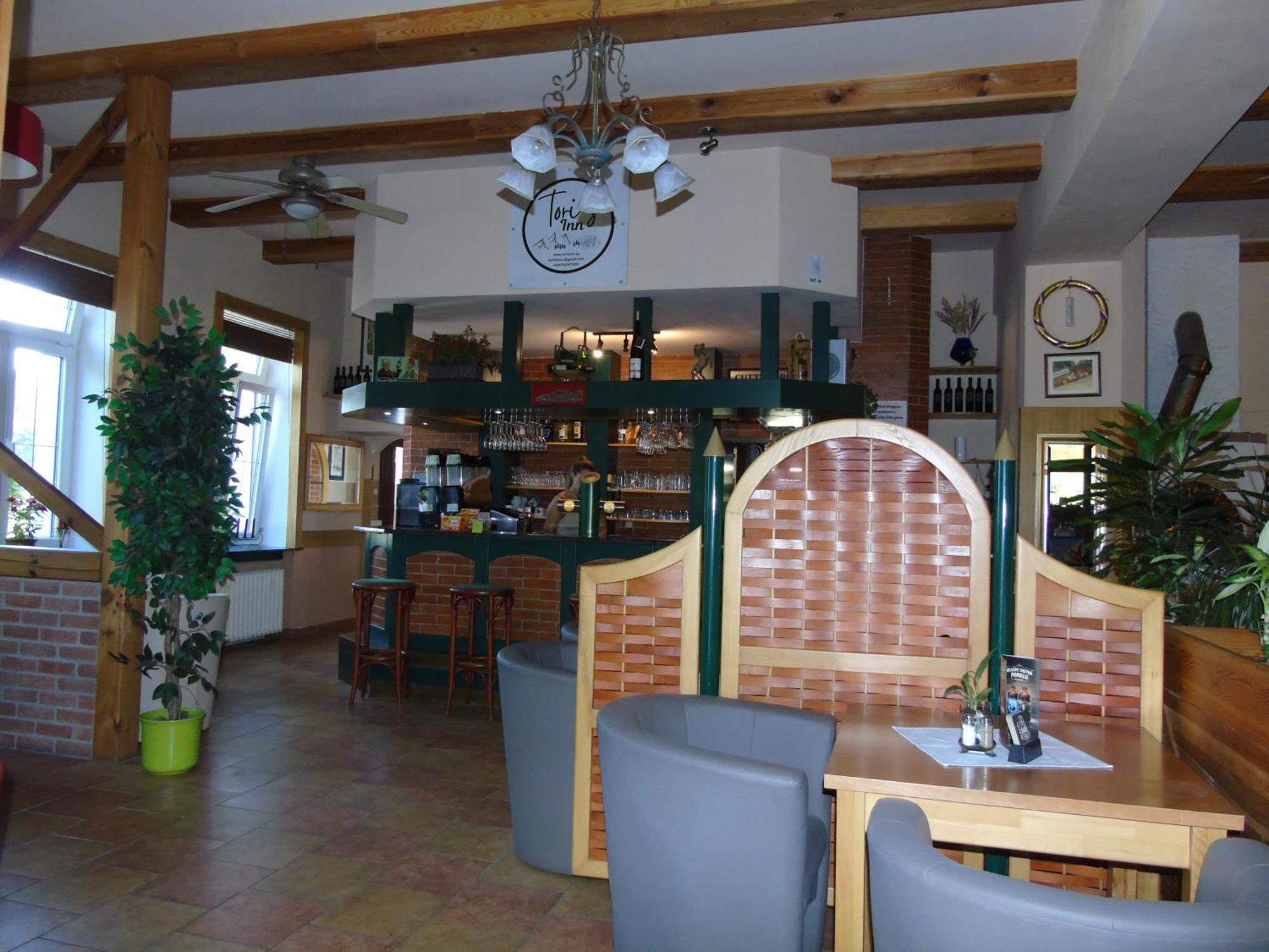 Toris Inn Trinec Bagian luar foto